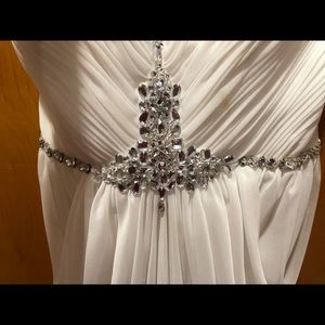 White wedding dress prom dress ball gown